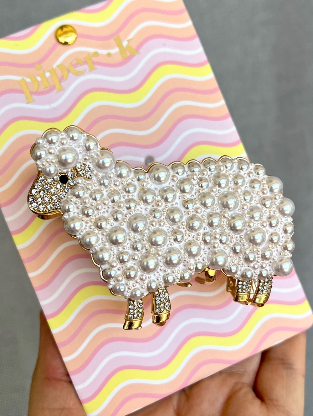 PIPER K Pearl Crystal Sheep metal hair claw clip white gold NWT
